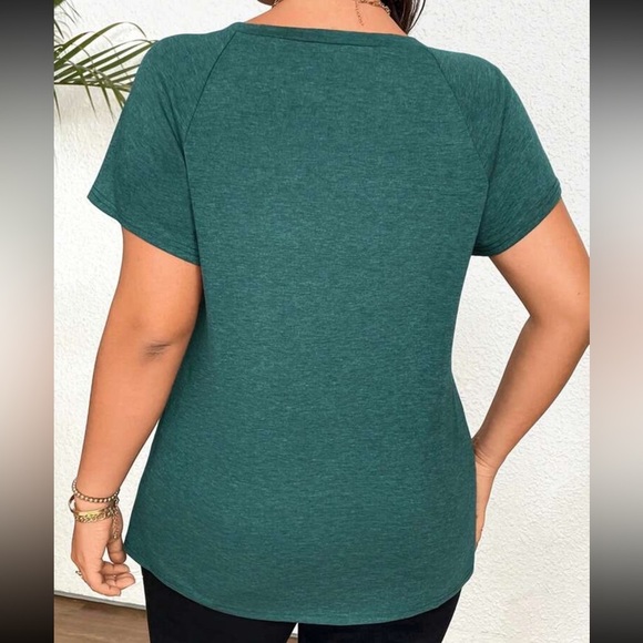 Green Women's Cutout Top - Picture 2 of 10